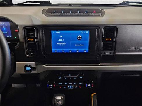 Used 2023 Ford Bronco Badlands w/ Sasquatch Package image 13