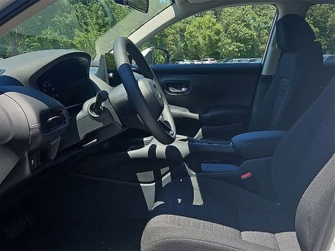 New 2026 Honda HR-V LX image 10