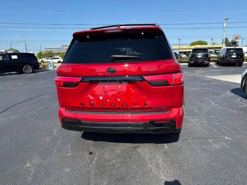 Used 2025 Toyota Sequoia Platinum AWD/4WD image 13