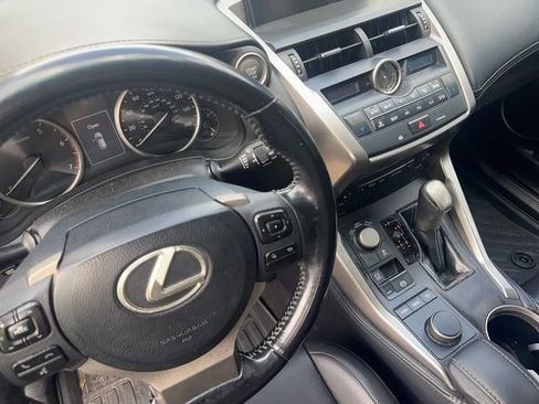 Used 2017 Lexus NX 200t FWD image 10