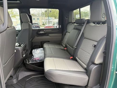 New 2026 Chevrolet Silverado 2500 ZR2 w/ LPO, Dark Essentials Package AWD/4WD image 24