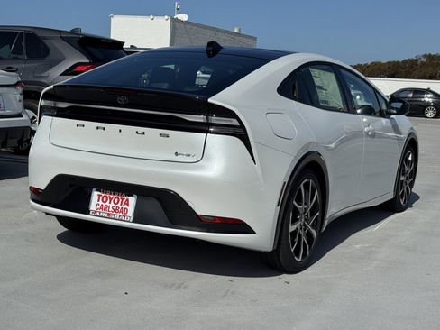 New 2026 Toyota Prius Plug-In Hybrid image 13