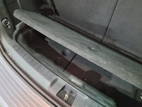 Used 2020 Dodge Journey SE image 45