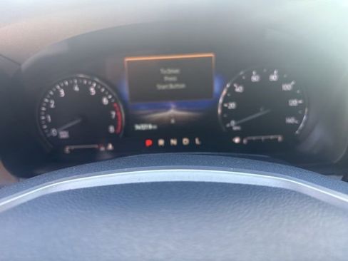 Used 2021 Ford Explorer XLT w/ Equipment Group 202A image 23