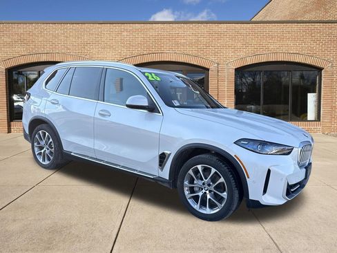 Used 2026 BMW X5 xDrive40i image 1