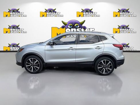 Used 2017 Nissan Rogue Sport SL w/ SL Premium Package image 8