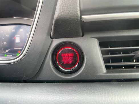 Used 2023 Honda Pilot Elite image 31