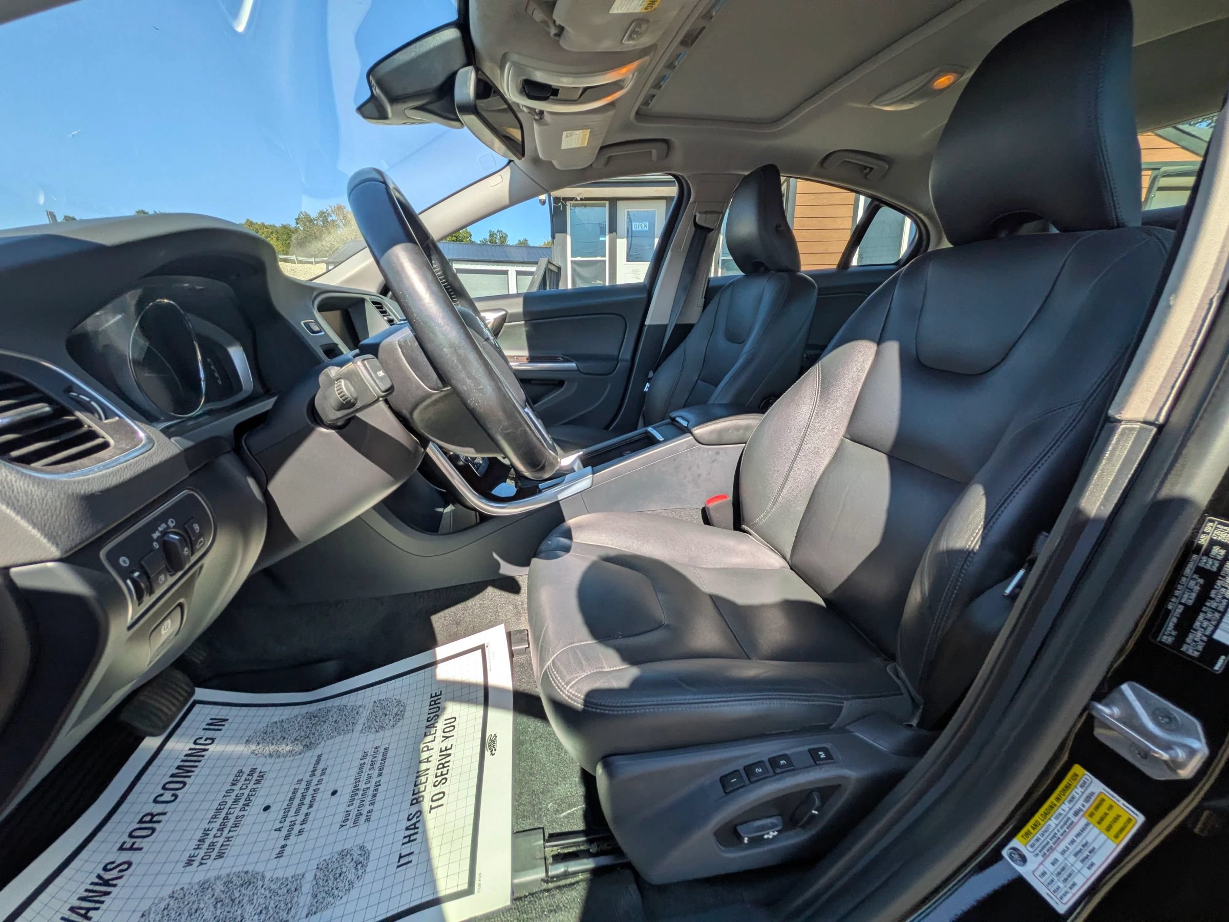 Used 2015 Volvo S60 T5 Platinum FWD image 16
