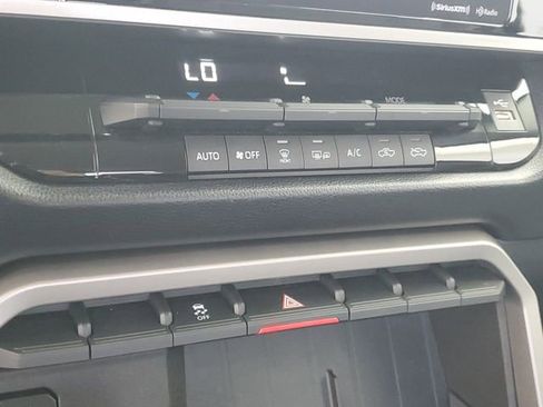 Used 2022 Toyota Tundra SR5 image 30