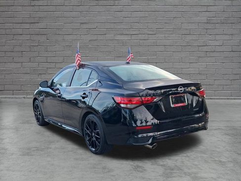 Used 2025 Nissan Sentra SR w/ Midnight Edition FWD image 9