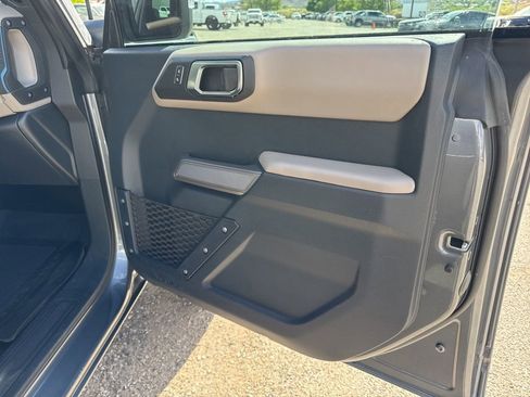 Used 2023 Ford Bronco Wildtrak AWD/4WD image 23