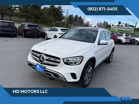 Used 2022 Mercedes-Benz GLC 300 4MATIC image 1