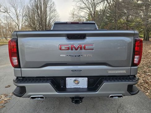 Used 2025 GMC Sierra 1500 Elevation image 5
