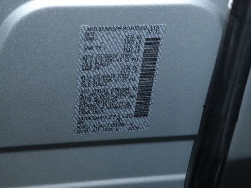 Certified 2025 Nissan Pathfinder SV FWD image 21