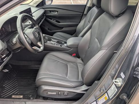 Used 2023 Honda Accord Touring image 8