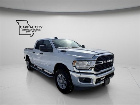 Used 2024 RAM 2500 Big Horn w/ Bed Utility Group image 5
