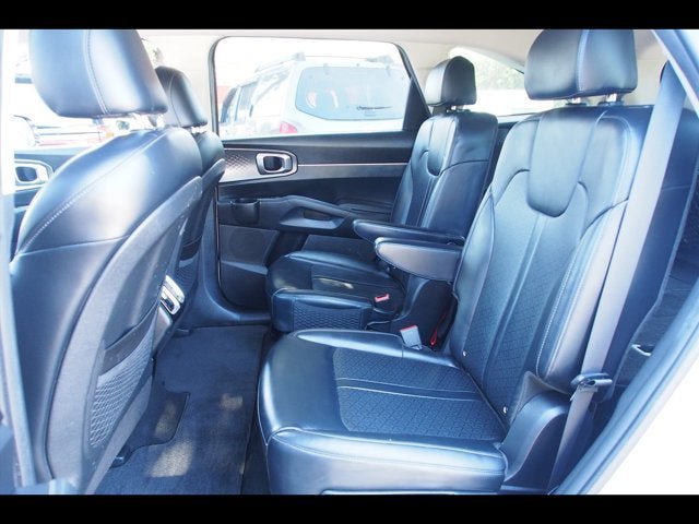 Used 2022 Kia Sorento S FWD image 20
