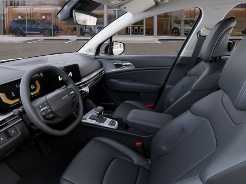 New 2026 Kia Sportage EX AWD/4WD image 17