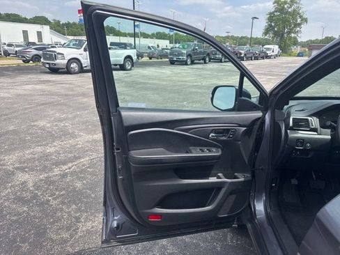 Used 2020 Honda Passport EX-L image 9