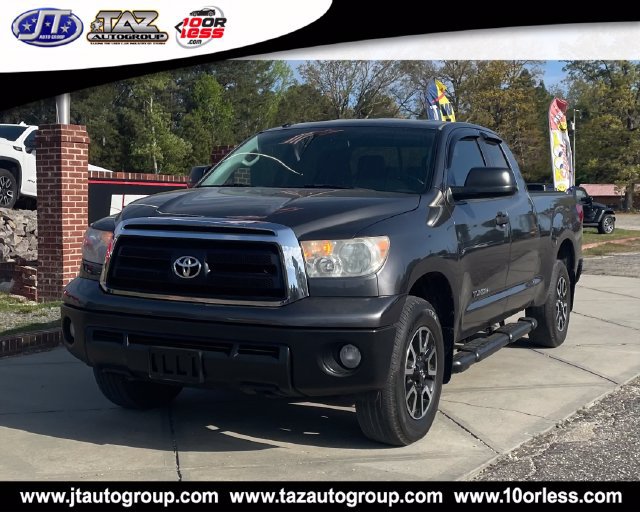 Used 2012 Toyota Tundra 4x4 Double Cab w/ Tow Pkg image 3