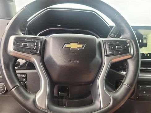 Certified 2025 Chevrolet Silverado 2500 LTZ w/ LTZ Premium Package image 29