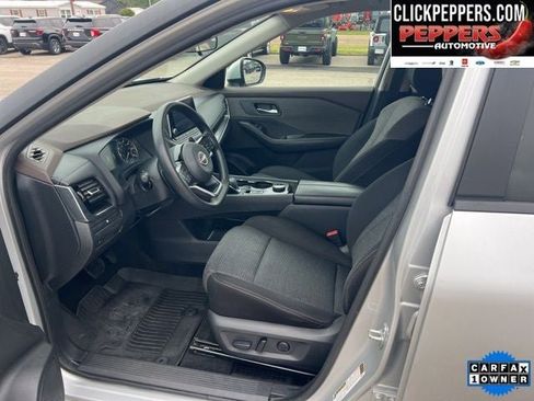 Used 2023 Nissan Rogue SV AWD/4WD image 11
