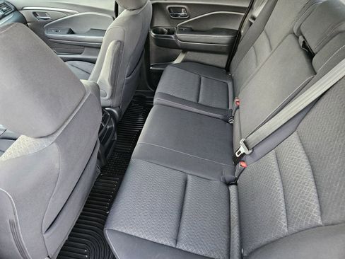 Used 2017 Honda Ridgeline Sport image 34