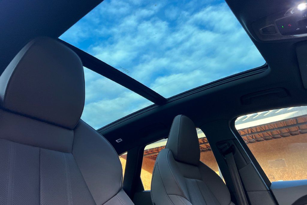 Certified 2025 Audi Q5 Premium Plus AWD/4WD image 19