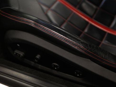 Used 2019 Ferrari 812 Superfast RWD image 19