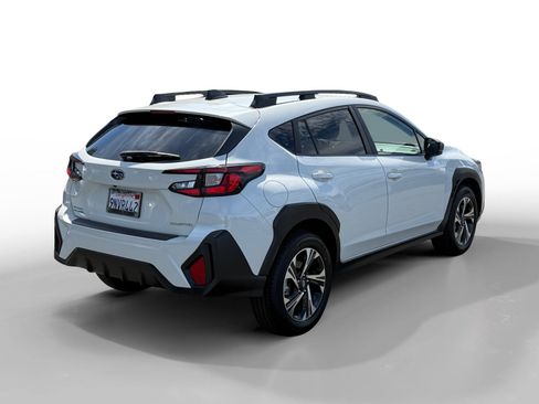 Certified 2024 Subaru Crosstrek 2.0i Premium w/ Crosstrek Mirror Package AWD/4WD image 5