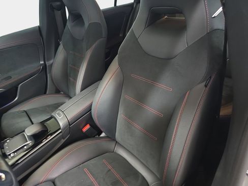 Used 2023 Mercedes-Benz CLA 250 4MATIC image 17