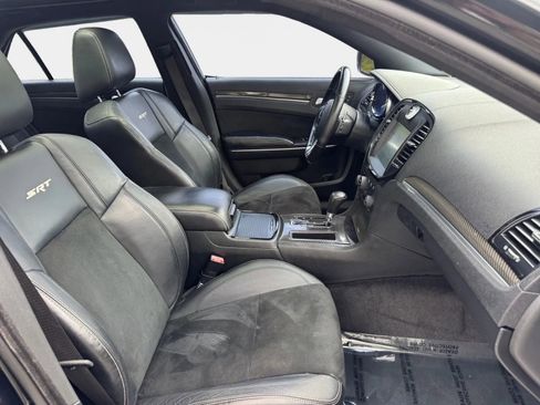 Used 2012 Chrysler 300 SRT8 w/ 19-Premium Speaker Group RWD image 10