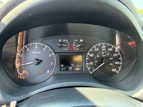 Used 2016 Nissan Sentra S FWD image 7