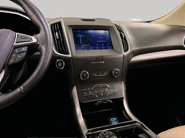 Used 2020 Ford Edge SEL w/ Convenience Package AWD/4WD image 6