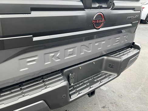 New 2026 Nissan Frontier PRO-4X w/ Pro-4x Convenience Package image 13