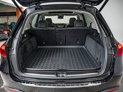 Certified 2025 Mercedes-Benz GLE 580 4MATIC image 44