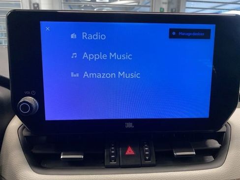 Used 2023 Toyota RAV4 Limited image 19