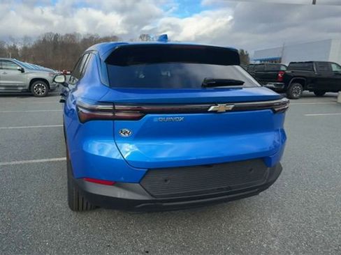 New 2026 Chevrolet Equinox EV LT image 7
