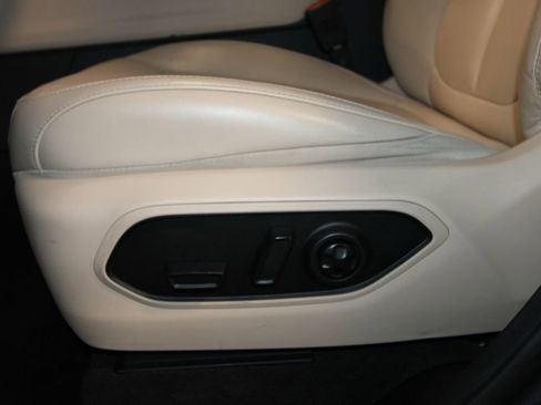 Used 2021 Jeep Grand Cherokee L Limited image 7