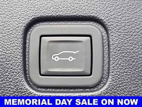 New 2024 Chevrolet Blazer EV LT AWD/4WD image 13