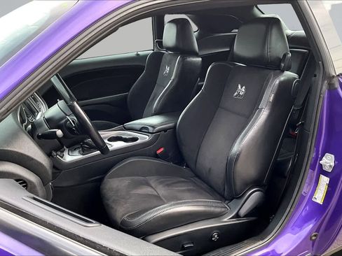 Used 2019 Dodge Challenger R/T Scat Pack w/ Plus Package RWD image 11