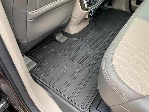 Used 2024 Ford F150 Platinum w/ Equipment Group 703A Plus image 33