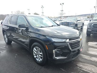 Used 2022 Chevrolet Traverse LS