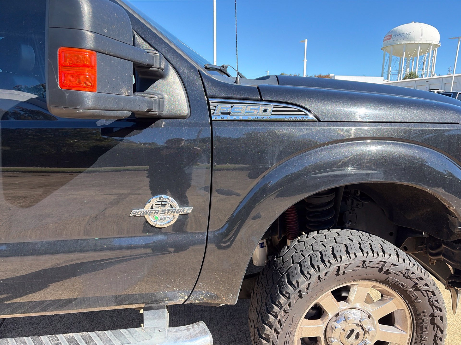 Used 2015 Ford F350 Lariat w/ Lariat Interior Package AWD/4WD image 2