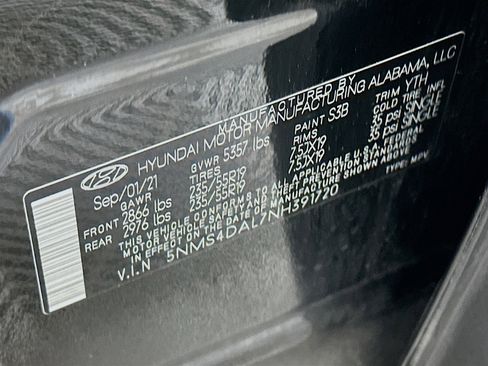 Certified 2022 Hyundai Santa Fe Limited image 32