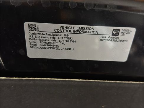 Used 2024 Cadillac XT6 Sport w/ Technology Package image 46