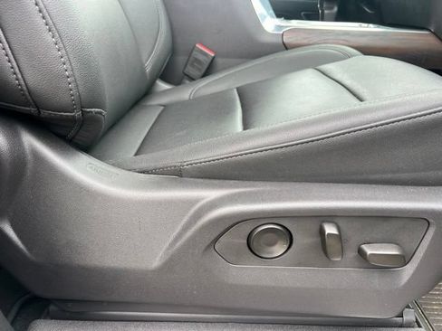 Used 2024 GMC Sierra 1500 SLT w/ SLT Premium Plus Package AWD/4WD image 14