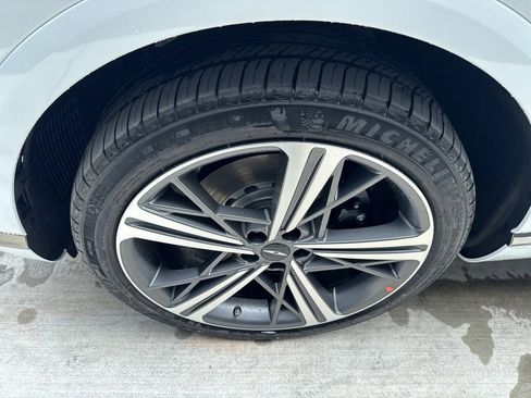 New 2026 Genesis GV80 3.5T e-SC image 18