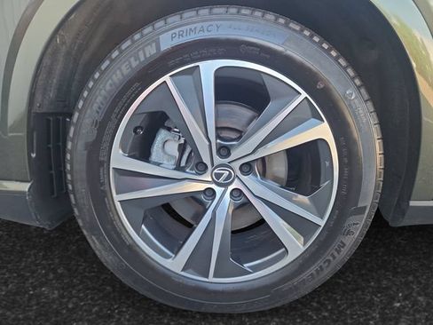 Used 2023 Lexus RX 350 Premium w/ Accessory Package AWD/4WD image 4