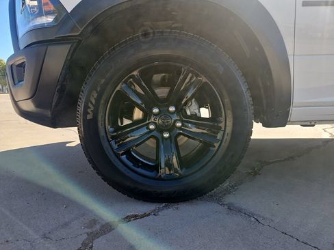 Used 2024 RAM 1500 Warlock RWD image 7